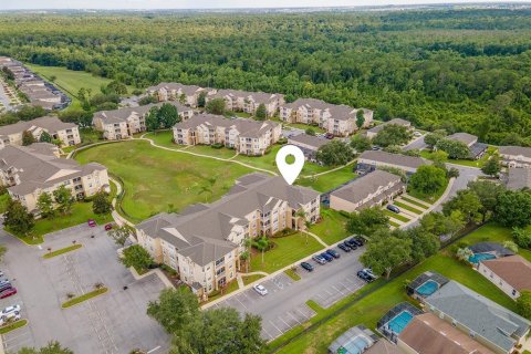 Condo in Kissimmee, Florida, 3 bedrooms № 2211056 - photo 2