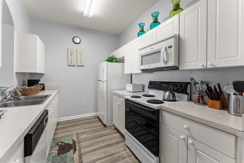 Condo in Kissimmee, Florida, 3 bedrooms № 2211056 - photo 7
