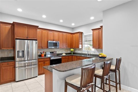 Villa ou maison à vendre à Tampa, Floride: 4 chambres, 197.7 m2 № 2404706 - photo 14