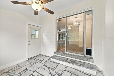 Villa ou maison à vendre à Altamonte Springs, Floride: 3 chambres, 104.05 m2 № 2406344 - photo 30