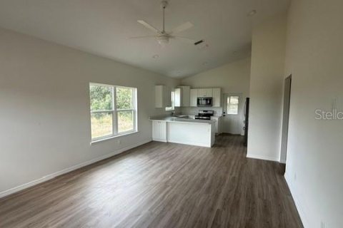 Duplex in Sebring, Florida 2 bedrooms, 208.1 sq.m. № 2213862 - photo 3