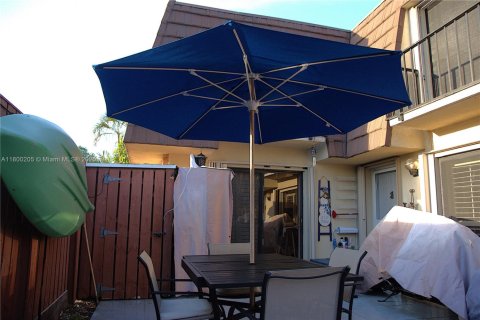 Touwnhouse à vendre à Lake Worth, Floride: 2 chambres № 1977248 - photo 3