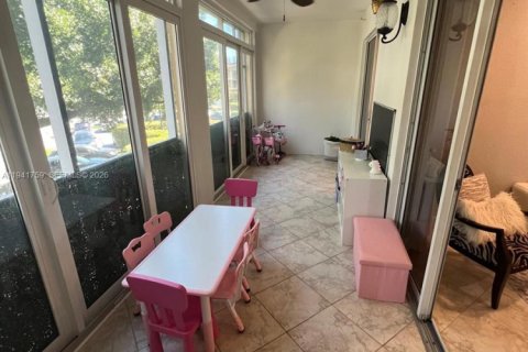 Condo in Dania Beach, Florida, 3 bedrooms  № 2059743 - photo 21