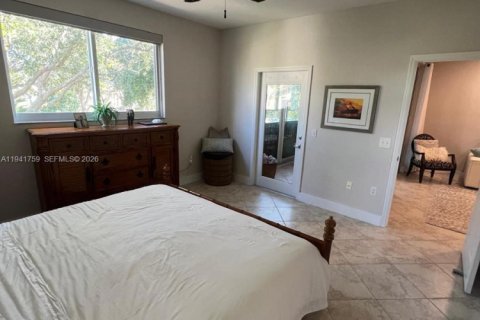 Condo in Dania Beach, Florida, 3 bedrooms  № 2059743 - photo 15