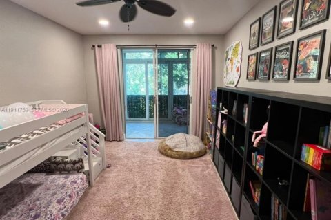 Condo in Dania Beach, Florida, 3 bedrooms  № 2059743 - photo 24