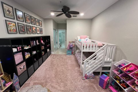 Condo in Dania Beach, Florida, 3 bedrooms  № 2059743 - photo 22