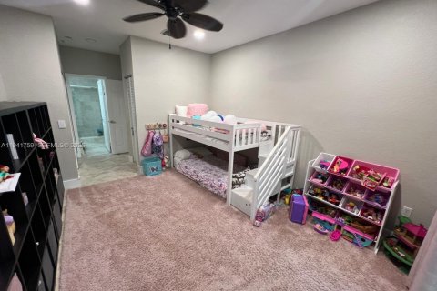 Condo in Dania Beach, Florida, 3 bedrooms  № 2059743 - photo 23