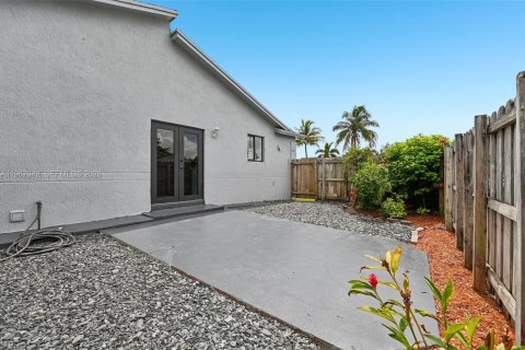 Купить виллу или дом в Майами, Флорида 5 спален, 162.67м2, № 2031665 - фото 6