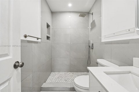 Купить виллу или дом в Майами, Флорида 5 спален, 162.67м2, № 2031665 - фото 23