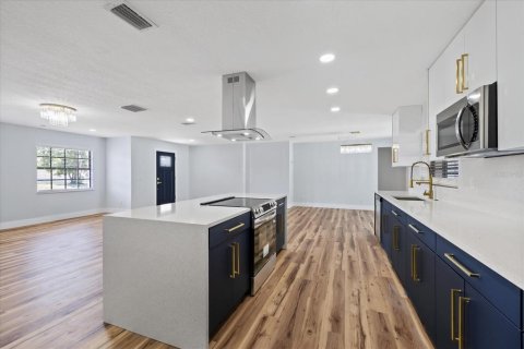 Villa ou maison à vendre à Spring Hill, Floride: 3 chambres, 159.88 m2 № 2316705 - photo 13