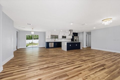 Villa ou maison à vendre à Spring Hill, Floride: 3 chambres, 159.88 m2 № 2316705 - photo 8