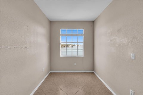 Copropriété à louer à Miramar, Floride: 3 chambres, 181.53 m2 № 1996652 - photo 14