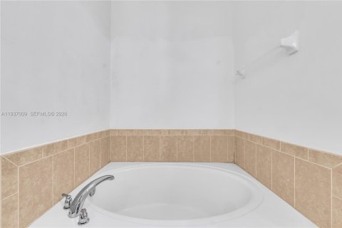 Copropriété à louer à Miramar, Floride: 3 chambres, 181.53 m2 № 1996652 - photo 29