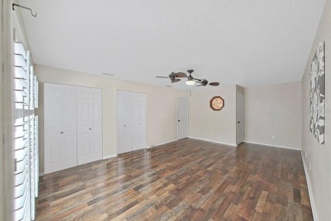 Villa ou maison à vendre à Oldsmar, Floride: 4 chambres, 198.63 m2 № 2093270 - photo 18