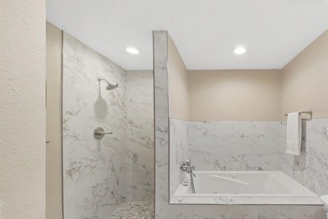 Villa ou maison à vendre à Oldsmar, Floride: 4 chambres, 198.63 m2 № 2093270 - photo 24