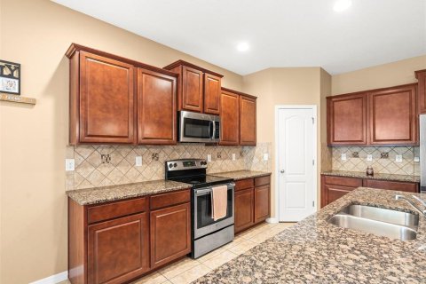 Casa en venta en Land O' Lakes, Florida, 4 dormitorios, 189.24 m2 № 1916091 - foto 15