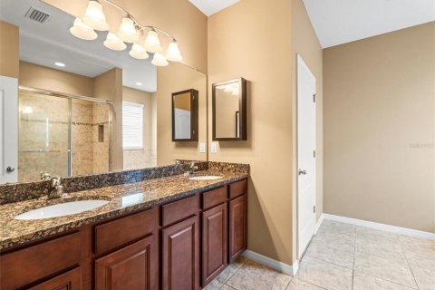 Casa en venta en Land O' Lakes, Florida, 4 dormitorios, 189.24 m2 № 1916091 - foto 25