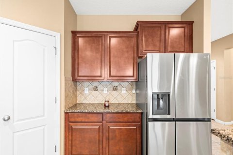 Casa en venta en Land O' Lakes, Florida, 4 dormitorios, 189.24 m2 № 1916091 - foto 18