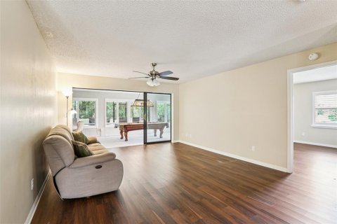 House in Sun City Center, Florida 3 bedrooms, 242.1 sq.m. № 1839041 - photo 22