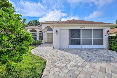 Casa en Spring Hill, Florida 3 dormitorios, 157.66 m2 № 2361209