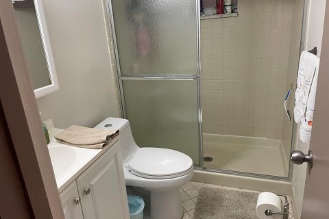Copropriété à vendre à Palm Springs, Floride: 2 chambres, 85.47 m2 № 2077513 - photo 7