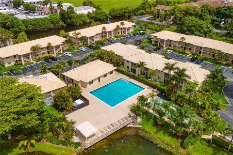 Condominio en venta en Margate, Florida, 1 dormitorio, 58.53 m2 № 1942339 - foto 5