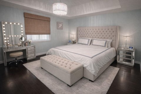 Adosado en venta en Miami, Florida, 3 dormitorios, 157 m2 № 2090564 - foto 12