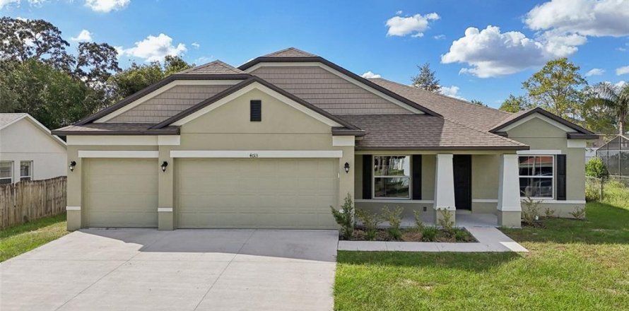 Villa ou maison à Spring Hill, Floride 4 chambres, 229.56 m2 № 1379629
