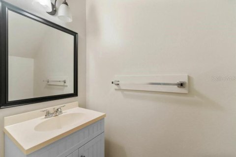 Copropriété à louer à Edgewater, Floride: 2 chambres, 96.53 m2 № 2405533 - photo 9