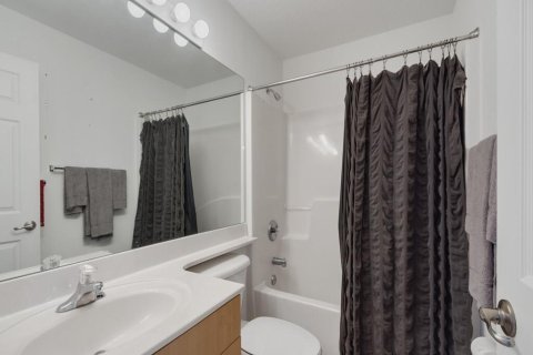 House in St. Lucie, Florida 2 bedrooms, 122.54 sq.m. № 2145965 - photo 22