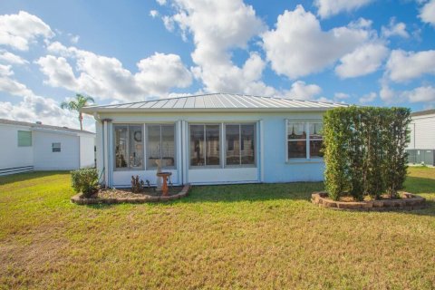 House in St. Lucie, Florida 2 bedrooms, 122.54 sq.m. № 2145965 - photo 7