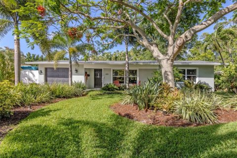 Casa en Bradenton, Florida 2 dormitorios, 115.94 m2 № 2151855