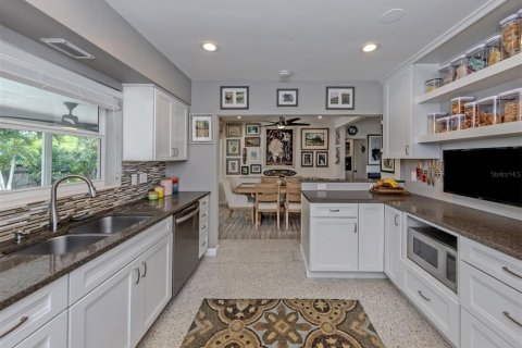 Casa en venta en Bradenton, Florida, 2 dormitorios, 115.94 m2 № 2151855 - foto 8