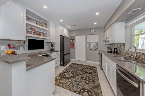 Casa en venta en Bradenton, Florida, 2 dormitorios, 115.94 m2 № 2151855 - foto 11