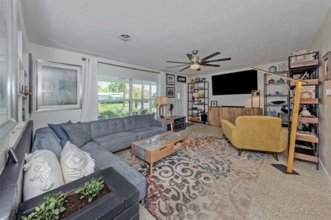 Casa en venta en Bradenton, Florida, 2 dormitorios, 115.94 m2 № 2151855 - foto 17