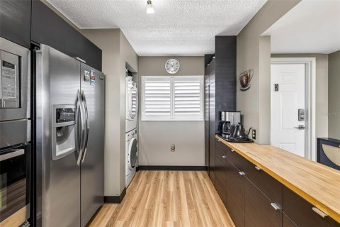 Condo in Clearwater, Florida, 2 bedrooms  № 2419128 - photo 10