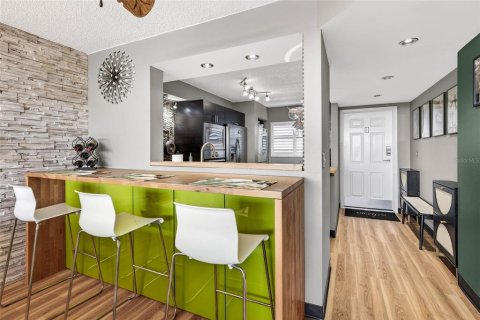 Condo in Clearwater, Florida, 2 bedrooms № 2419128 - photo 14