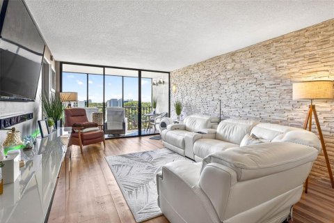 Condo in Clearwater, Florida, 2 bedrooms № 2419128 - photo 15