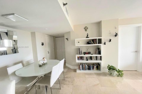 Condominio en venta en Miami, Florida, 2 dormitorios, 89.93 m2 № 1712462 - foto 9
