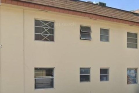 Condo à Lauderdale Lakes, Floride, 2 chambres  № 2088653