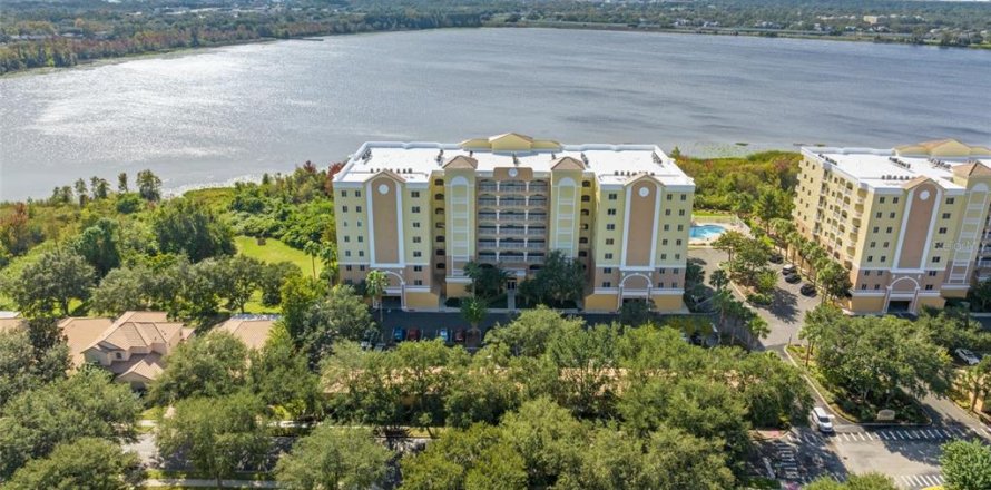 Condo à Orlando, Floride, 3 chambres  № 2221904