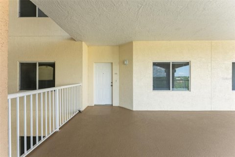 Copropriété à louer à Orlando, Floride: 3 chambres, 164.9 m2 № 2221904 - photo 3