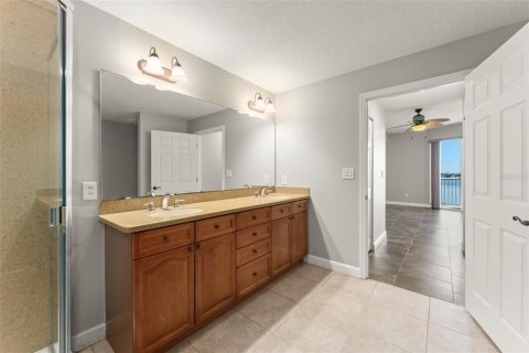 Copropriété à louer à Orlando, Floride: 3 chambres, 164.9 m2 № 2221904 - photo 18