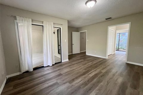 Condo in Lakeland, Florida, 2 bedrooms  № 1750241 - photo 8