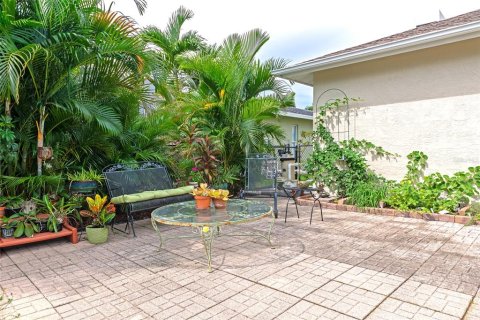 Villa ou maison à vendre à Bradenton, Floride: 3 chambres, 175.21 m2 № 1919557 - photo 21