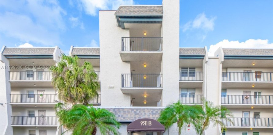 Condo in Davie, Florida, 2 bedrooms  № 2064108