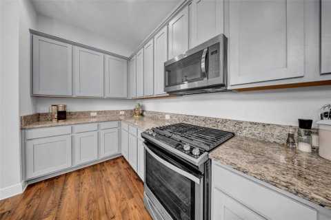 Casa en venta en Fish Hawk, Florida, 4 dormitorios, 219.9 m2 № 1884088 - foto 12
