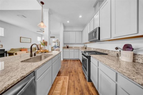 Villa ou maison à vendre à Fish Hawk, Floride: 4 chambres, 219.9 m2 № 1884088 - photo 13