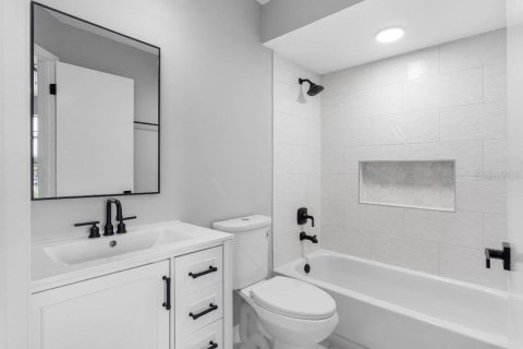 Touwnhouse à vendre à Largo, Floride: 2 chambres, 103.86 m2 № 1837807 - photo 25