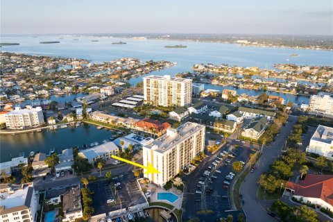 Copropriété à louer à Clearwater, Floride: 2 chambres, 93.37 m2 № 2403212 - photo 10